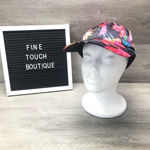 Hibiscus Tropical Cap